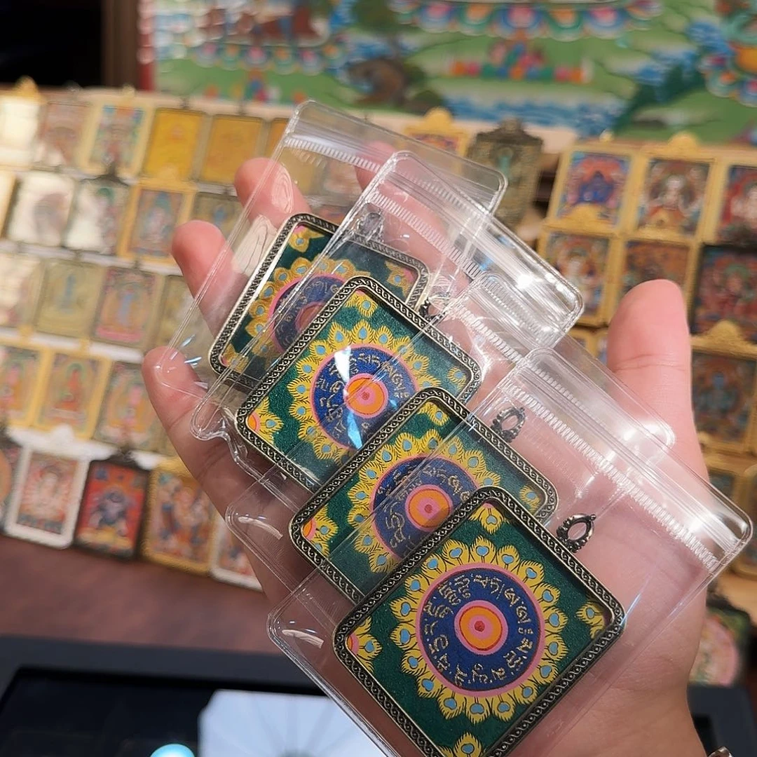 吊坠发发发发发发发发发