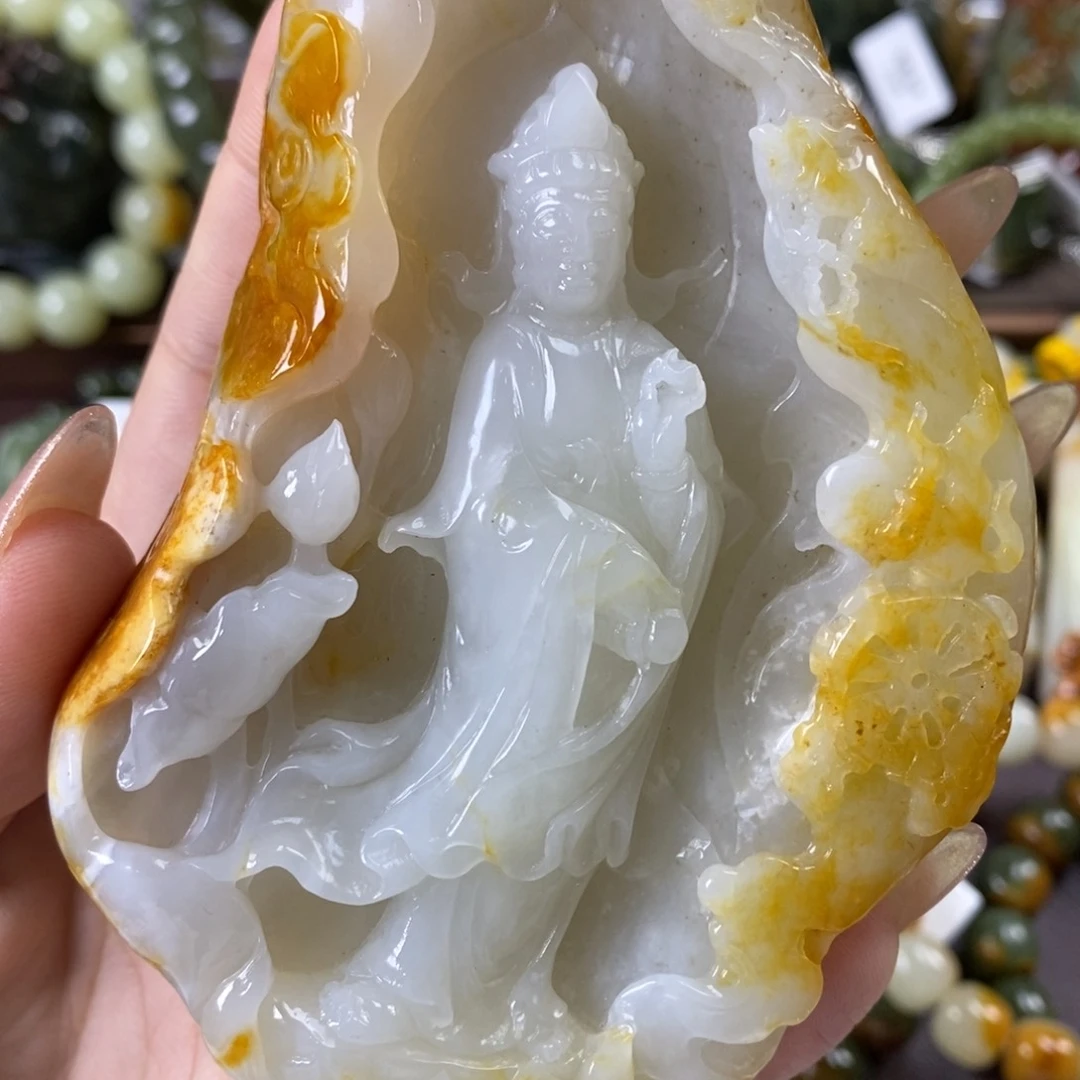 透闪石质玉未镶嵌摆件