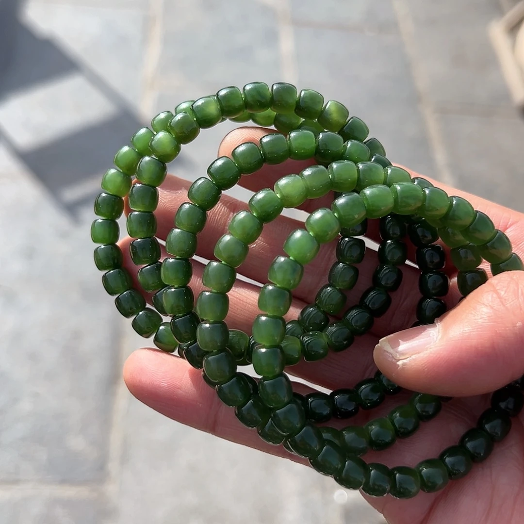 和田玉（碧玉）俄料碧玉卡8多样性发货拍一发一未镶嵌