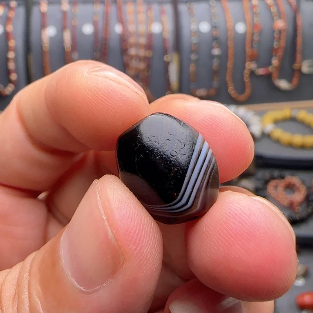 未镶嵌颈饰玛瑙/玉髓