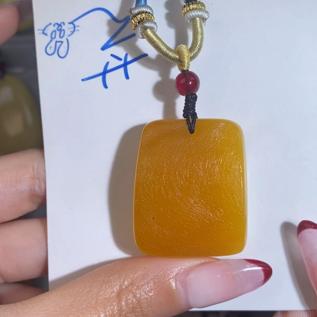 定制琥珀未镶嵌琥珀