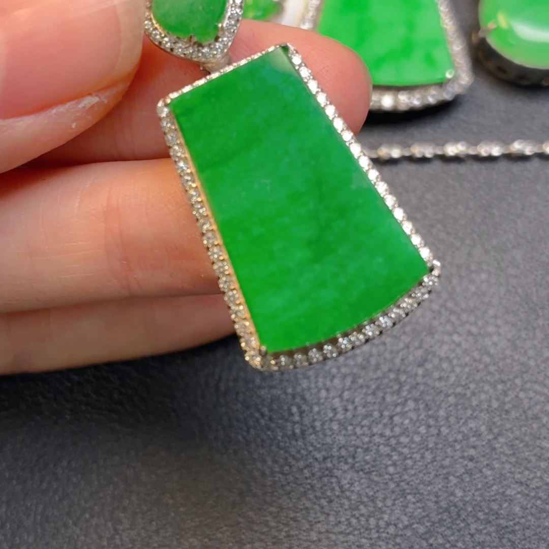 翡翠银S925镶嵌吊坠(不含链)