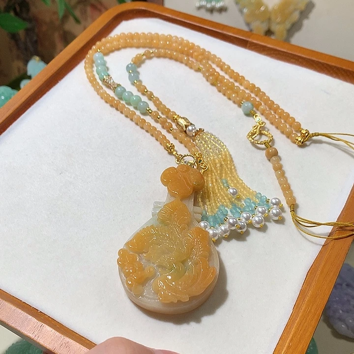 翡翠未镶嵌颈饰翡翠吊坠
