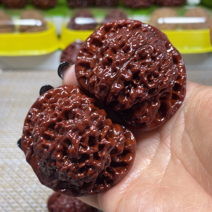 把件文玩核桃53边46肚官帽