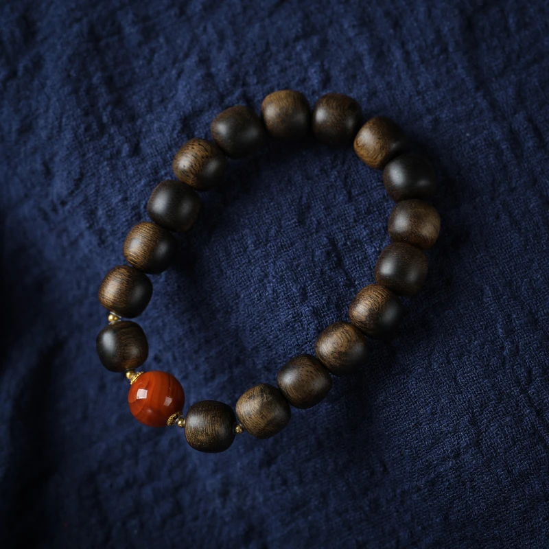 沉香沉水留疤老白棋1.0单圈设计款（18k）