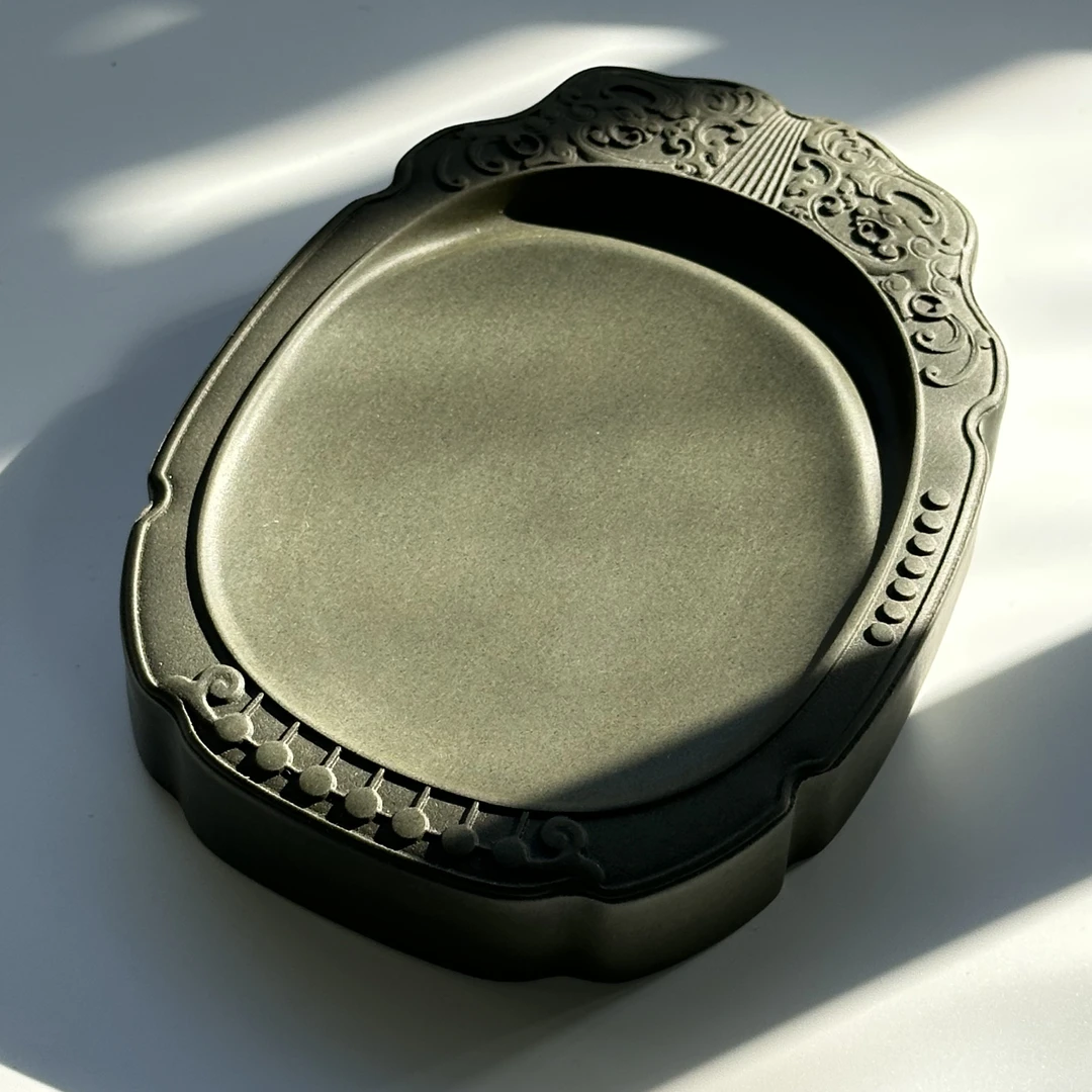 易砚黄佛七弦古琴砚，下发公认的好，尺寸15.7*11.8*2.5cm