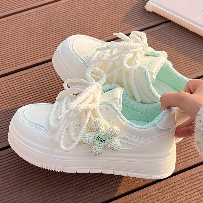 小白鞋女2025春夏新款百搭chic小众设计鞋子轻便女鞋厚底休闲板鞋