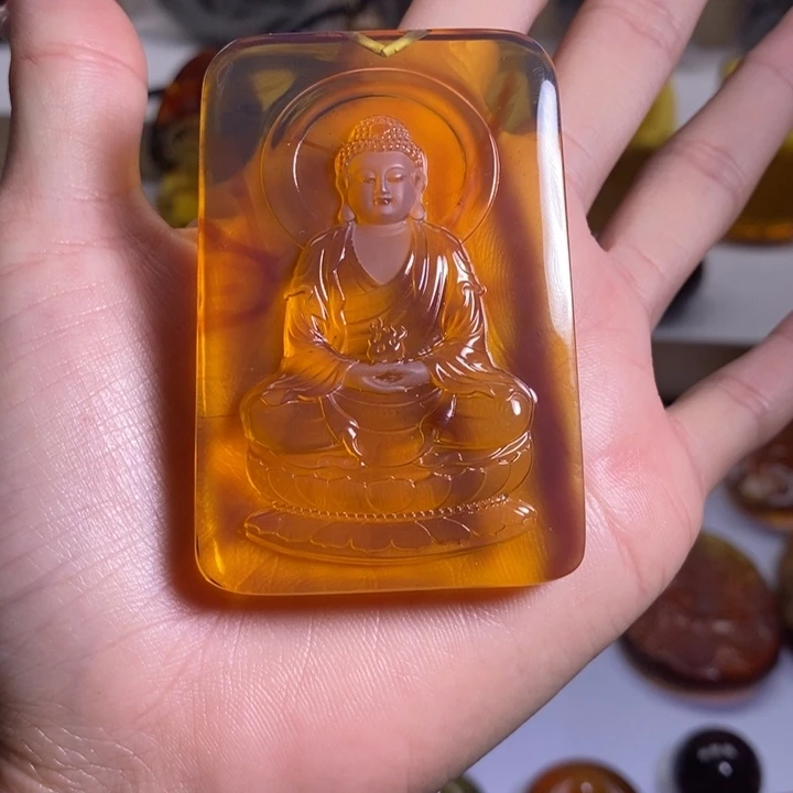 琥珀琥珀画未镶嵌半*君琥珀