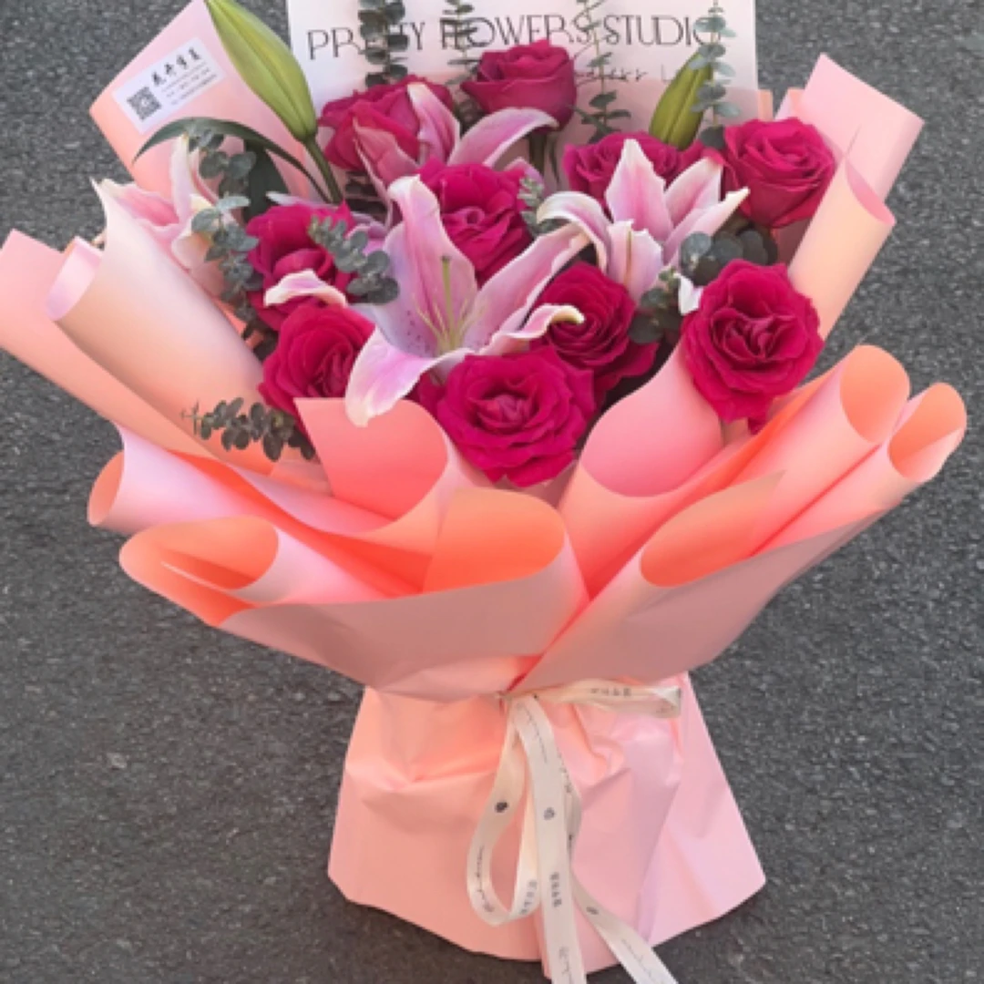 弗洛伊德靓丽花束