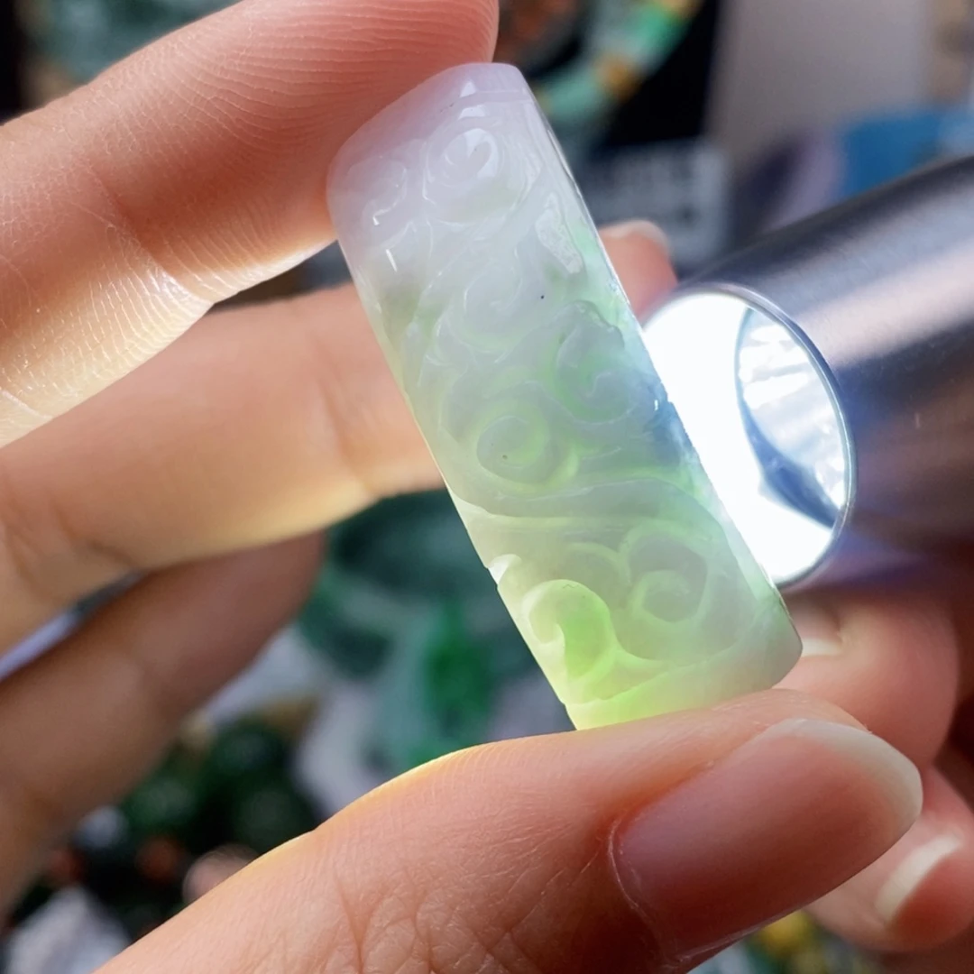 翡翠未镶嵌颈饰翡翠翡翠