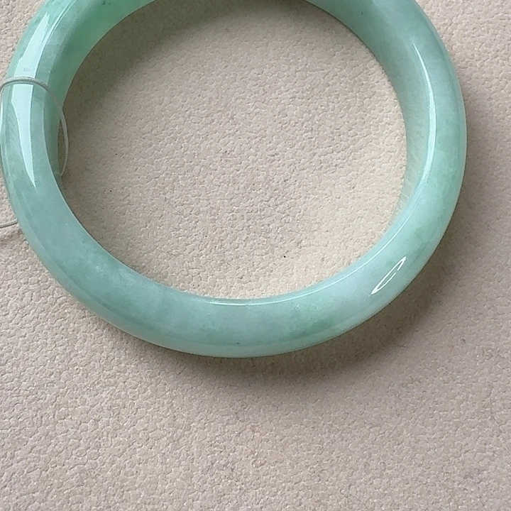 翡翠未镶嵌手镯（序号32）点菜看细节