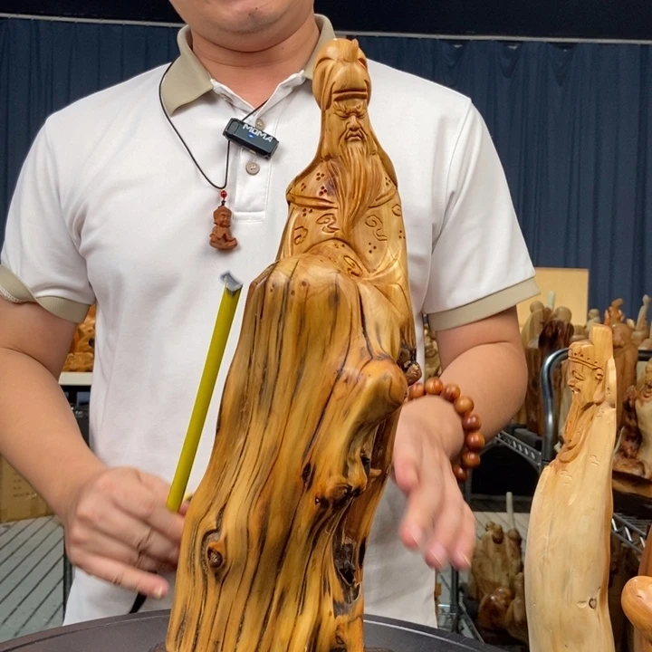 柏木（崖柏）随型摆件