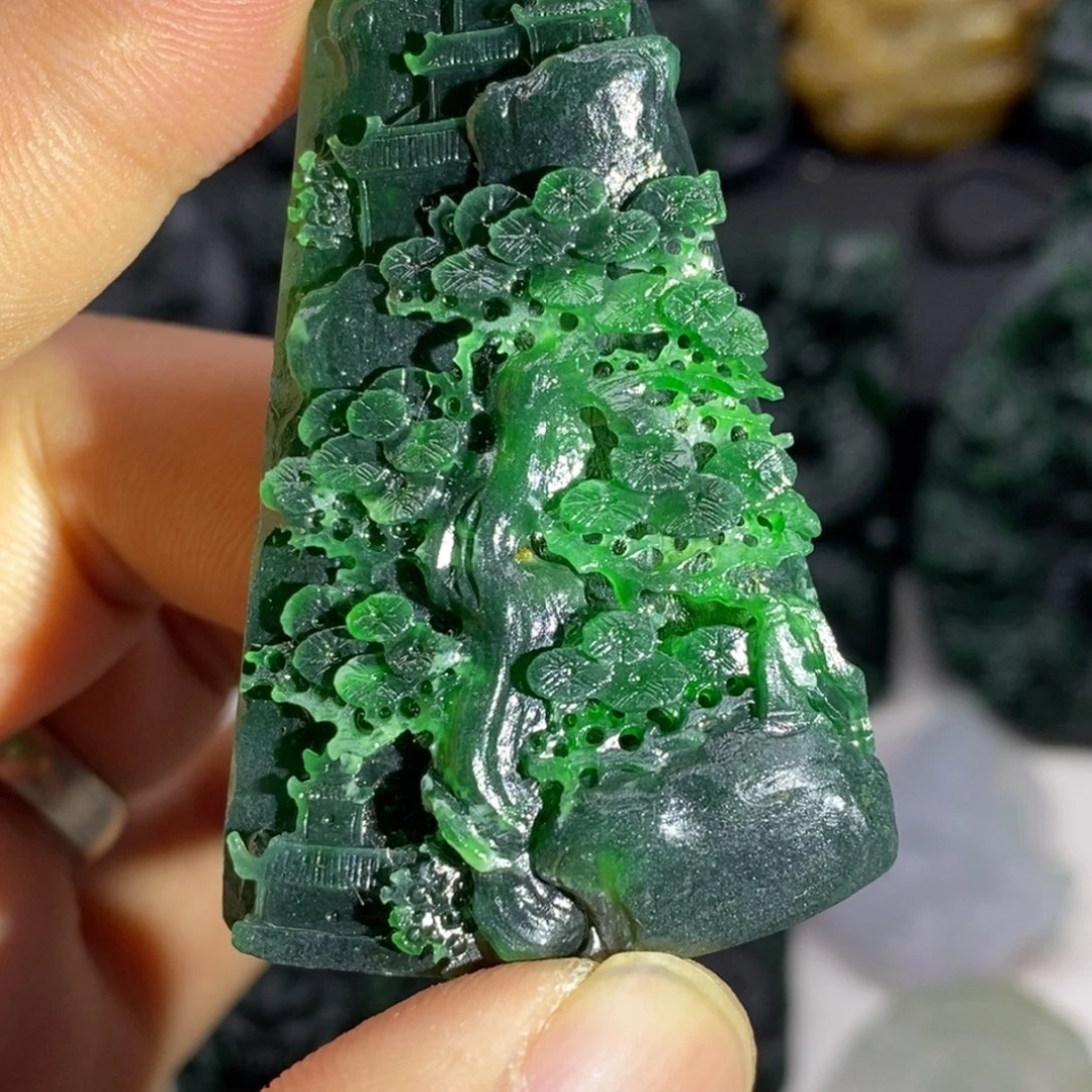 定制翡翠未镶嵌天然翡翠A货山水