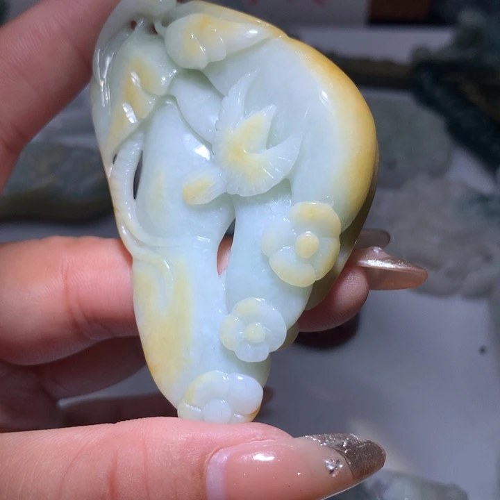 翡翠未镶嵌颈饰保真天然A货翡翠