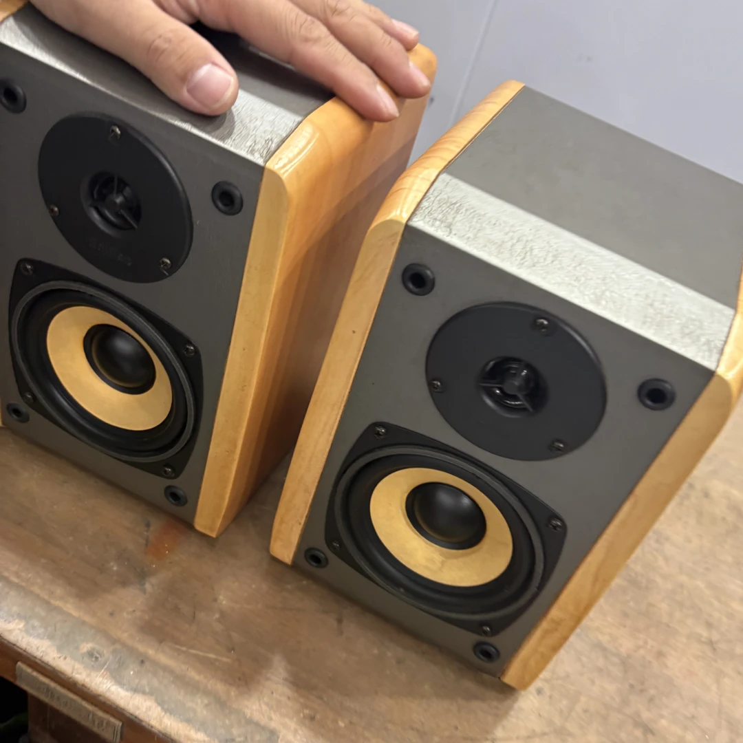 8新 EDIFIER/漫步者 二手漫步者有源音箱，运费自理，不支持无理由