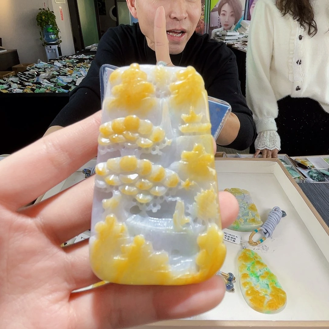 颈饰未镶嵌翡翠翡翠