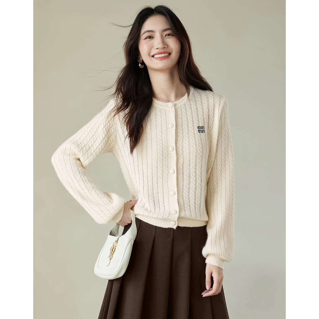 2948【金拐子专属】朗文斯汀优雅字母刺绣针织开衫DTMZ4511D12948