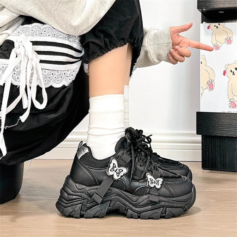 人本透气运动鞋女款超火休闲鞋2025新款秋季增高百搭网面老爹鞋子