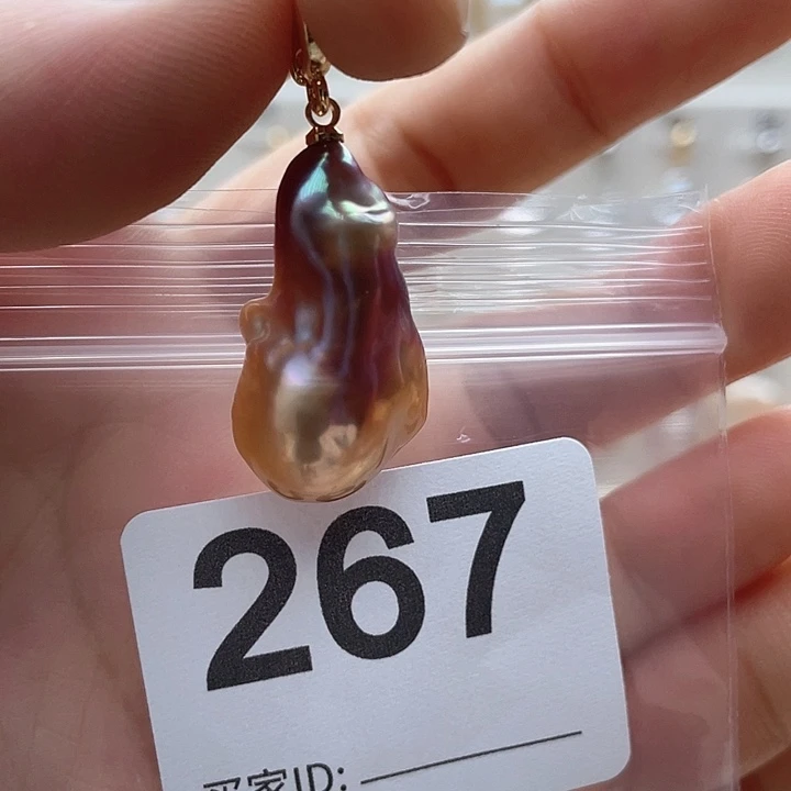 未镶嵌天然珍珠。  漏 漏 漏淡水珍珠