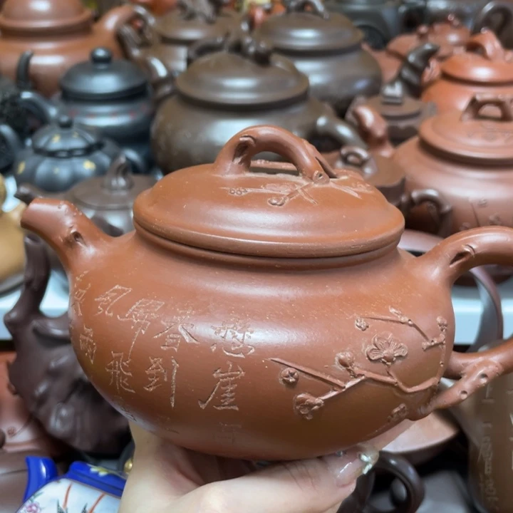 茶壶底槽青紫砂艺术作品