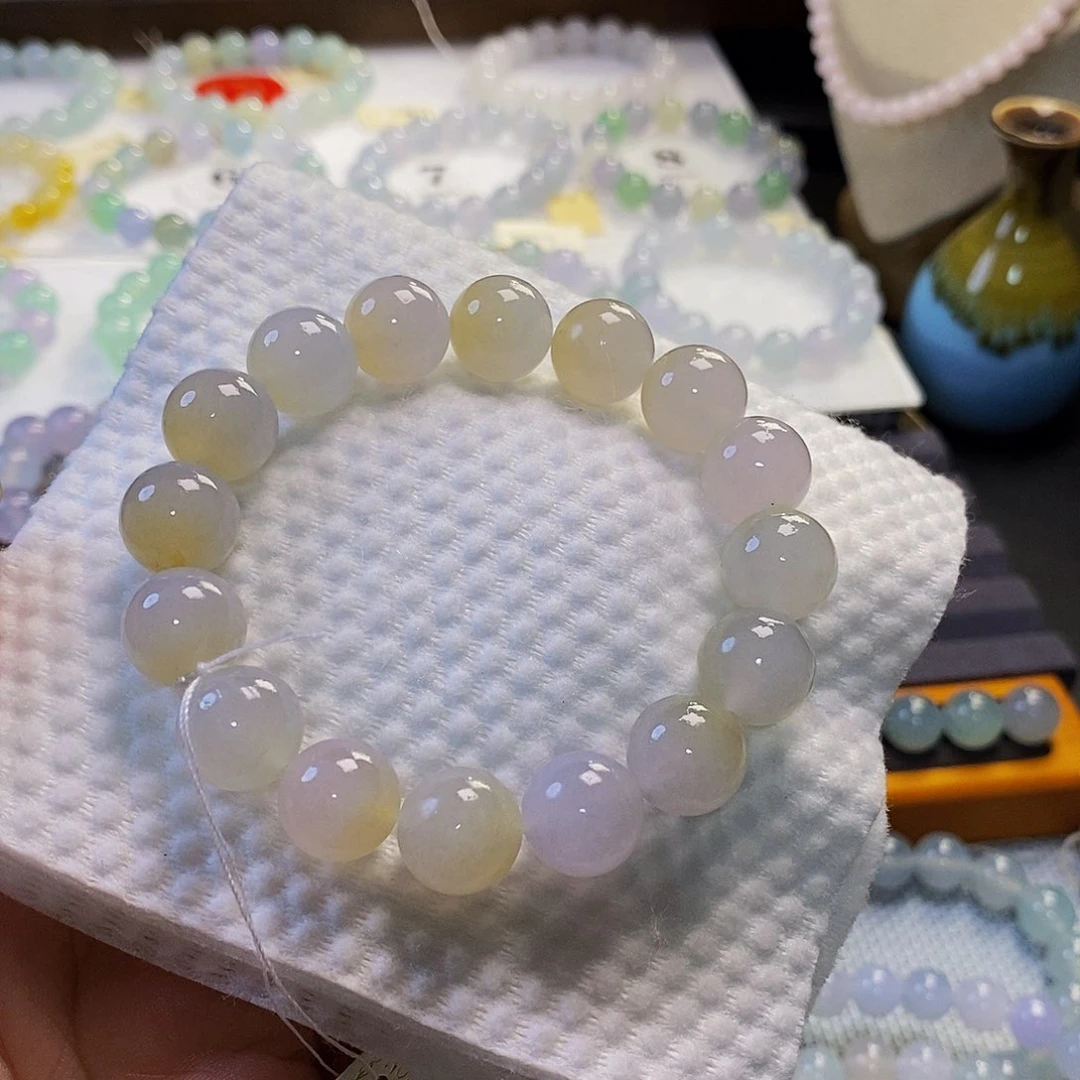 定制翡翠未镶嵌翡翠.