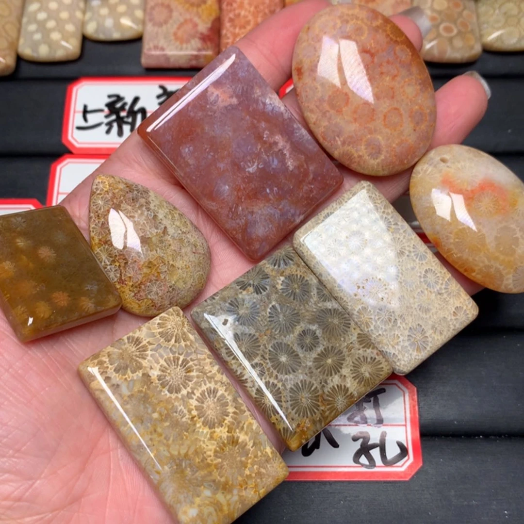 【闪购商品】硅化玉颈饰合金O****g