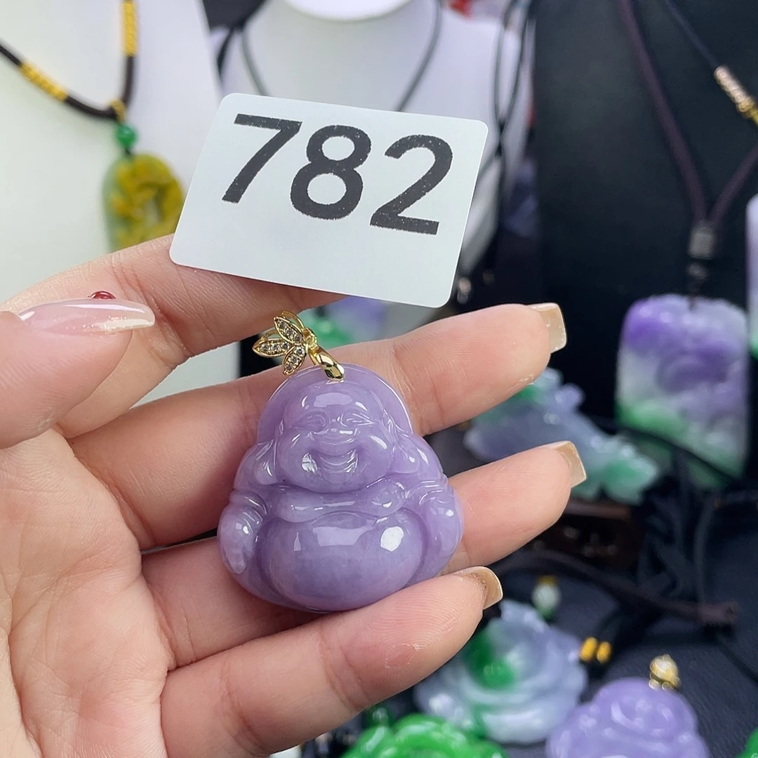 翡翠未镶嵌吊坠(赠链)