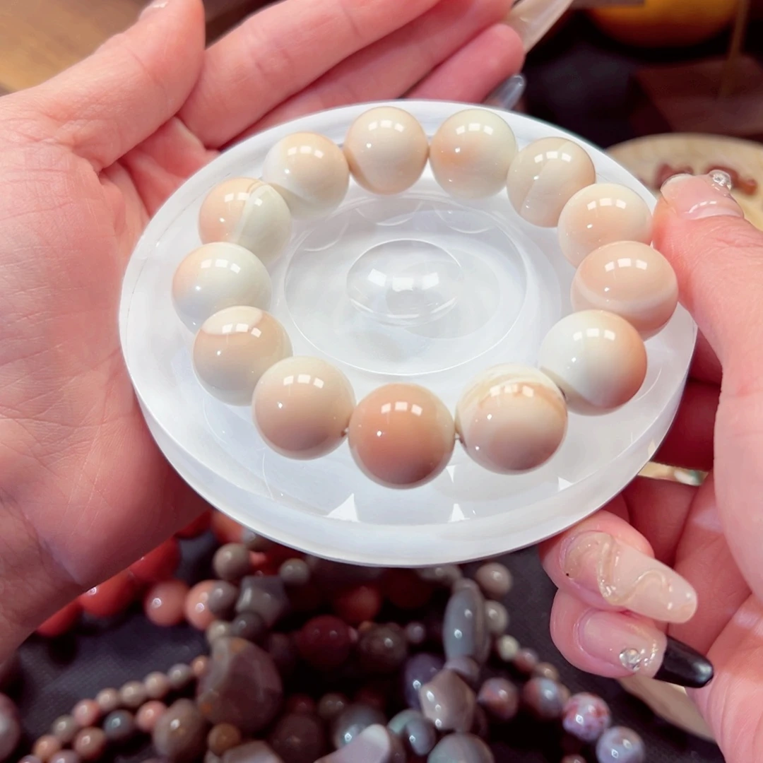 石英质玉手链未镶嵌海**饱73