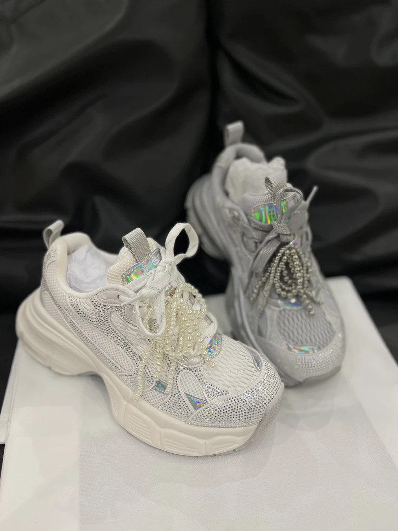 新款水钻厚底透气老爹鞋女时尚百搭休闲运动鞋2853