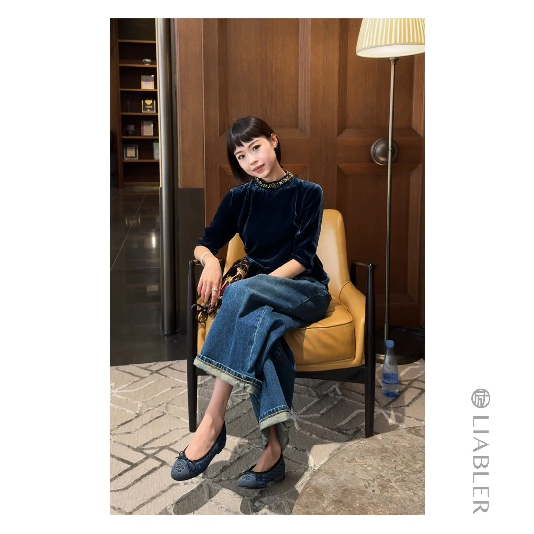 LIABLER D25秋冬丝绒设计感钉珠领桑蚕丝立领上衣 LAW25587J