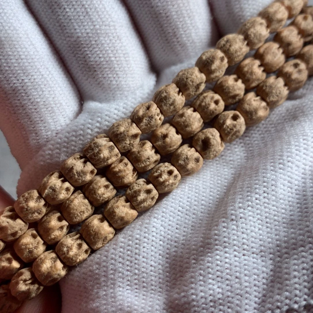 柏香籽/百香籽吊坠c****木