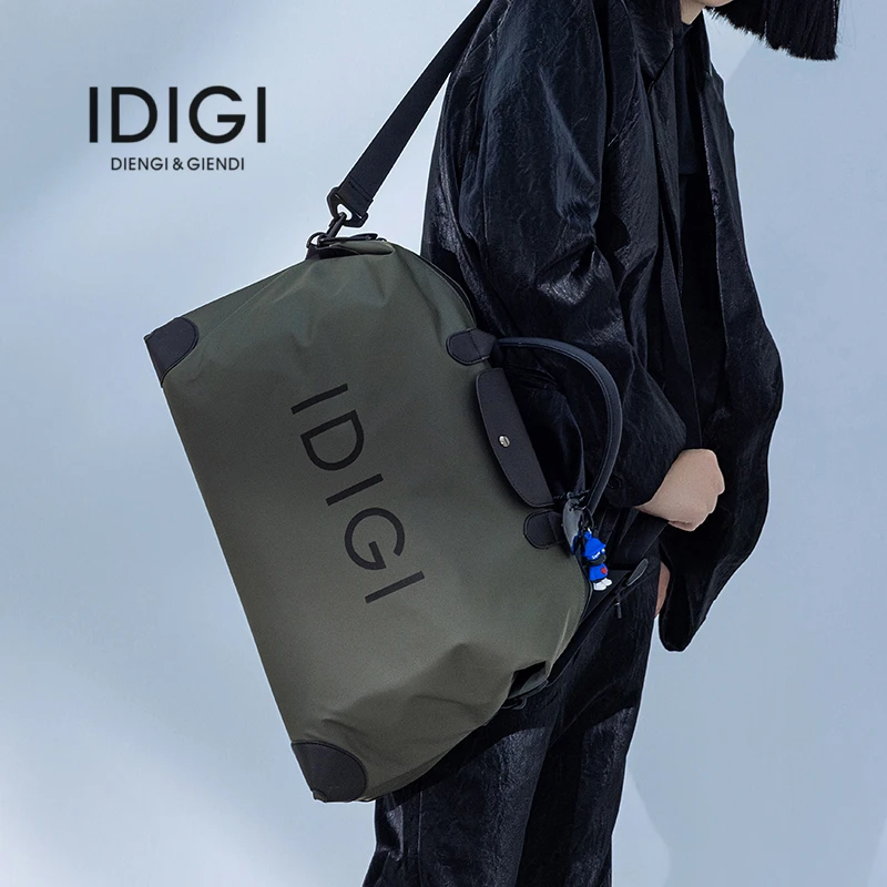 2025秋冬大容量旅行包健身包男女多功能防泼水简约旅行袋潮流