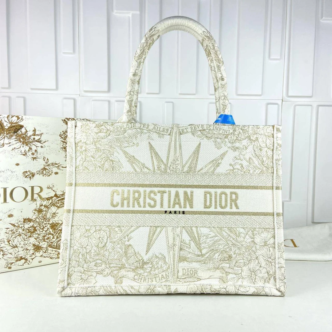 胖虎曼曼/迪奥/95新/公价0/箱包/手提包/312505220054