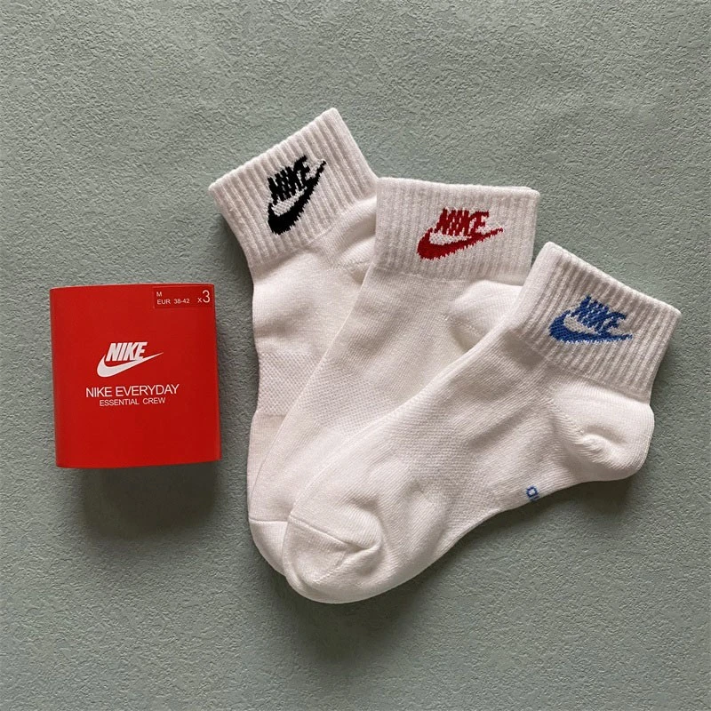 耐克运动袜子男袜女袜2025冬季新款三双装时尚休闲运动袜训练袜子