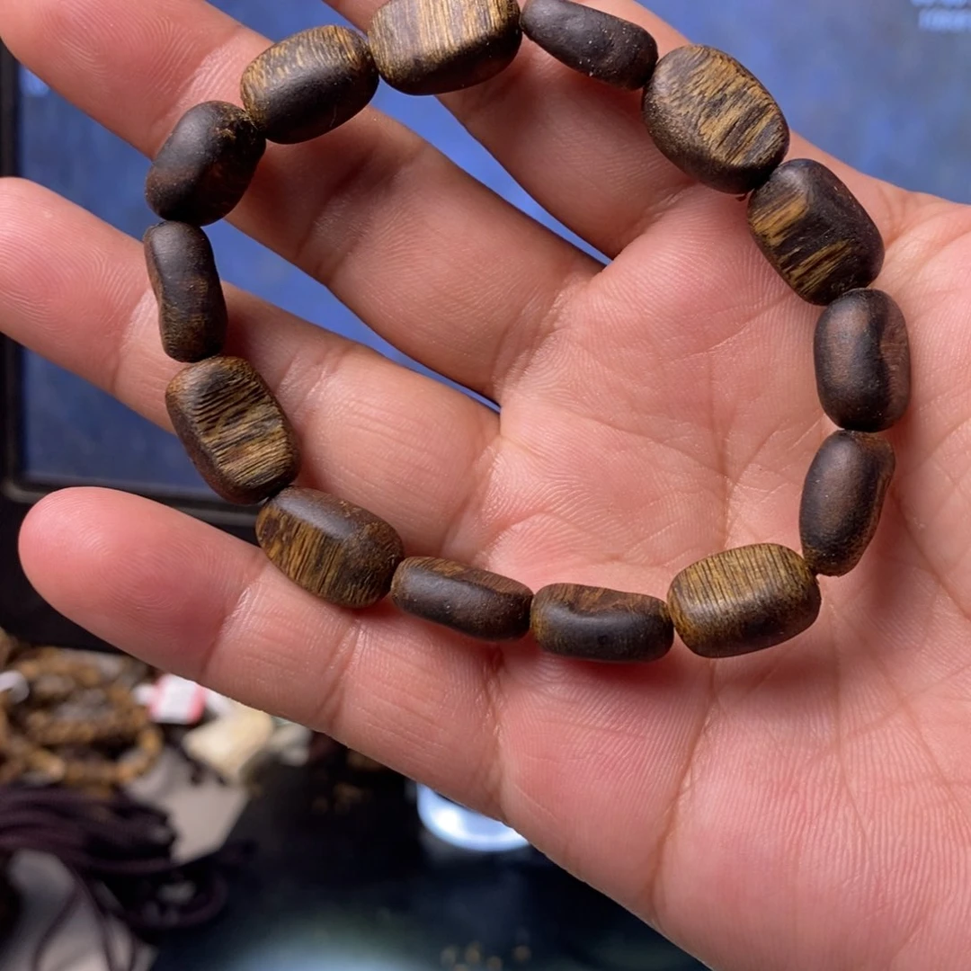 沉香手串留疤单圈多样性发一