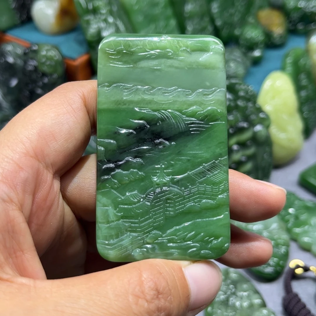 和田玉未镶嵌颈饰防****）