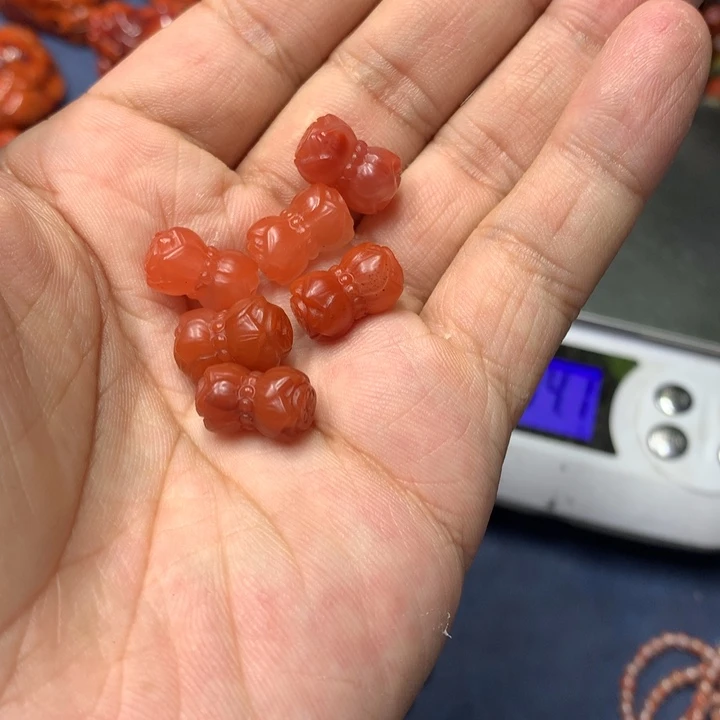 南红玛瑙配件未镶嵌心*在