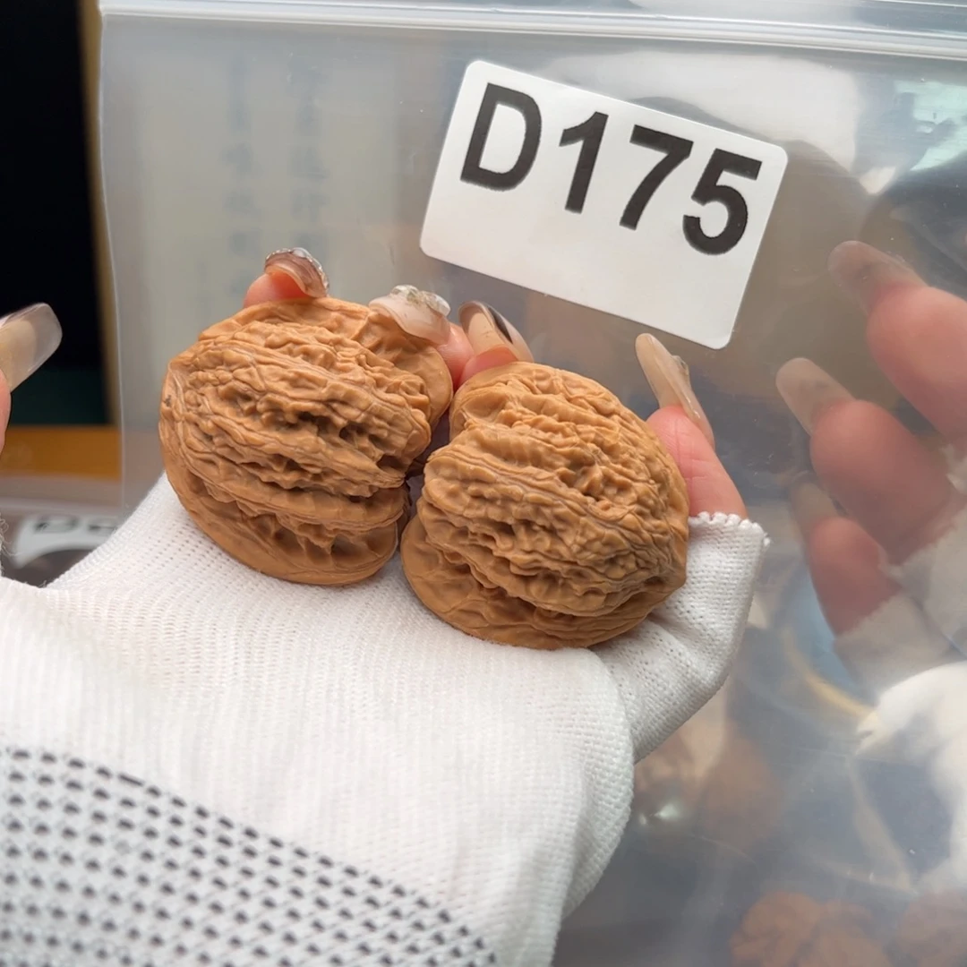 文玩核桃把件38左右密纹d175