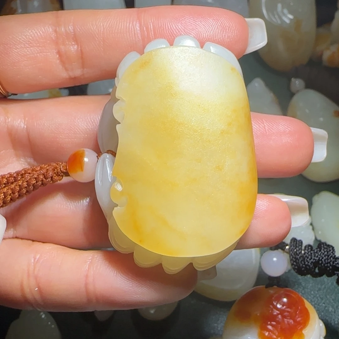 和田玉未镶嵌挂件