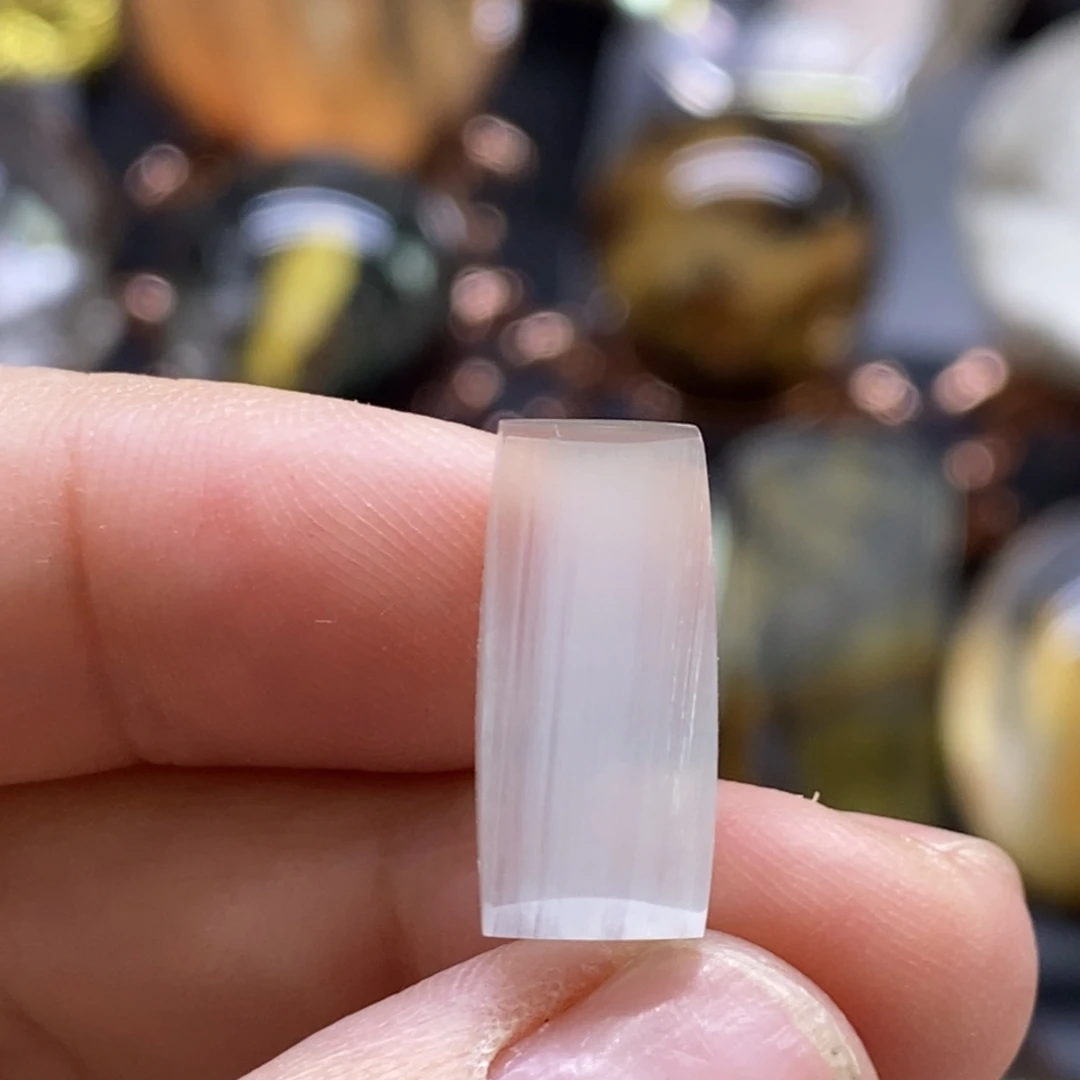 珠宝半成品水晶未镶嵌