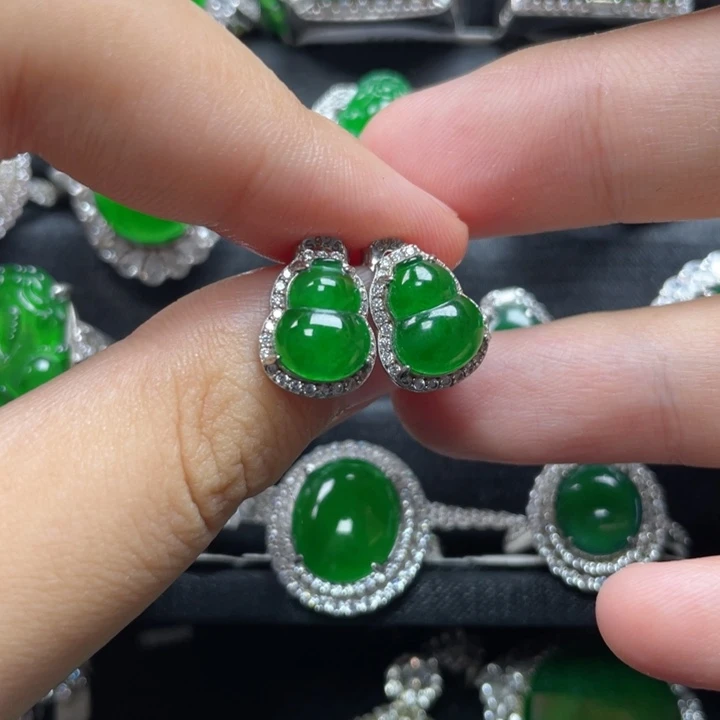 翡翠银S925镶嵌耳饰耳钉