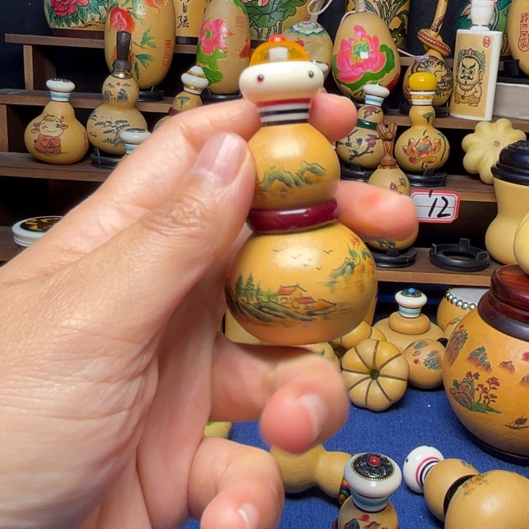 㣻***罖大叶紫檀（黑酸枝木类）