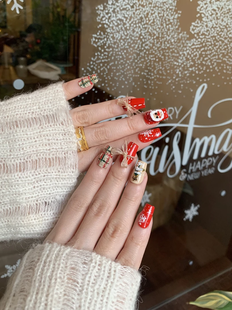 恩玖•美苑【Angel.N】圣诞立体系列高品质氛围感纯手工穿戴甲