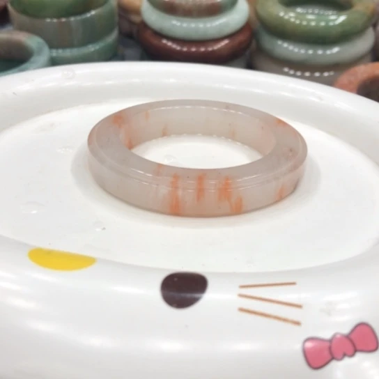 未镶嵌石英质玉珠宝半成品3