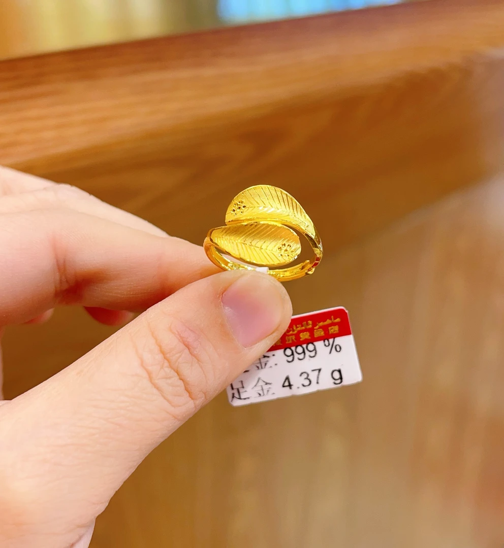 足金戒指4.37克（680/克）实心 活口