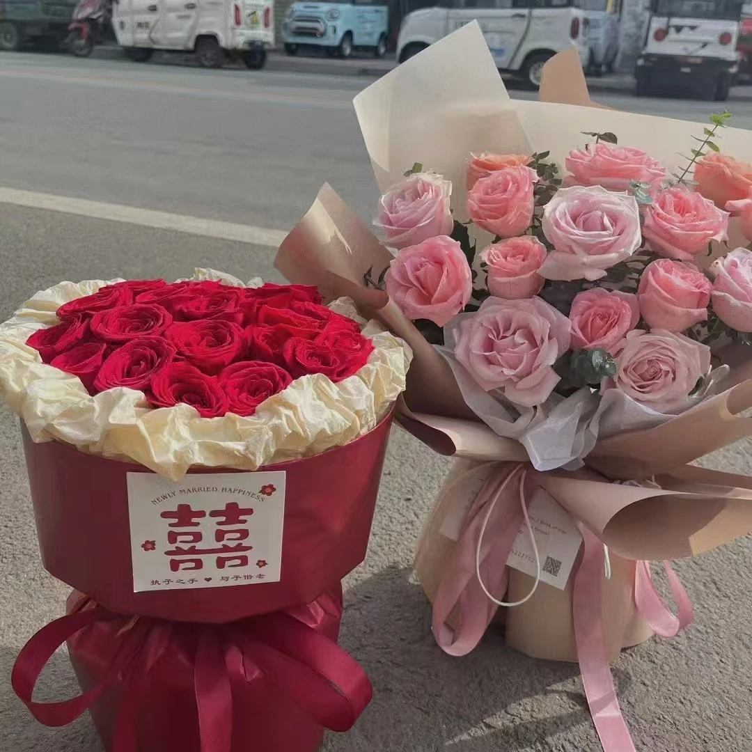 订亲花束，有女孩的也有妈妈的，原价599元，现价199元两束