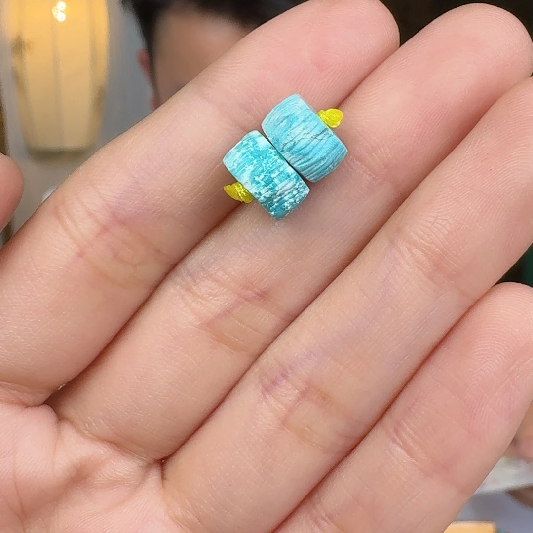 绿松石未镶嵌挂件