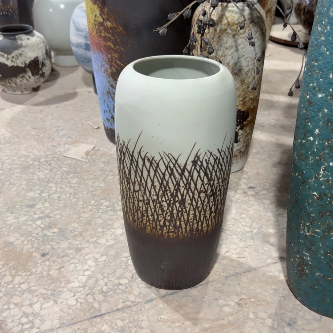 高度33口11无孔瓷器