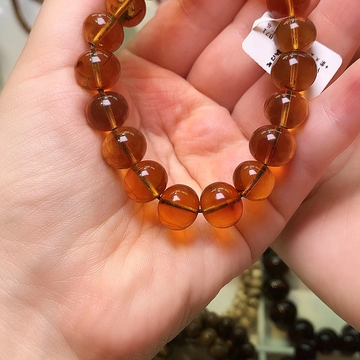 琥珀未镶嵌裸石抚顺琥珀