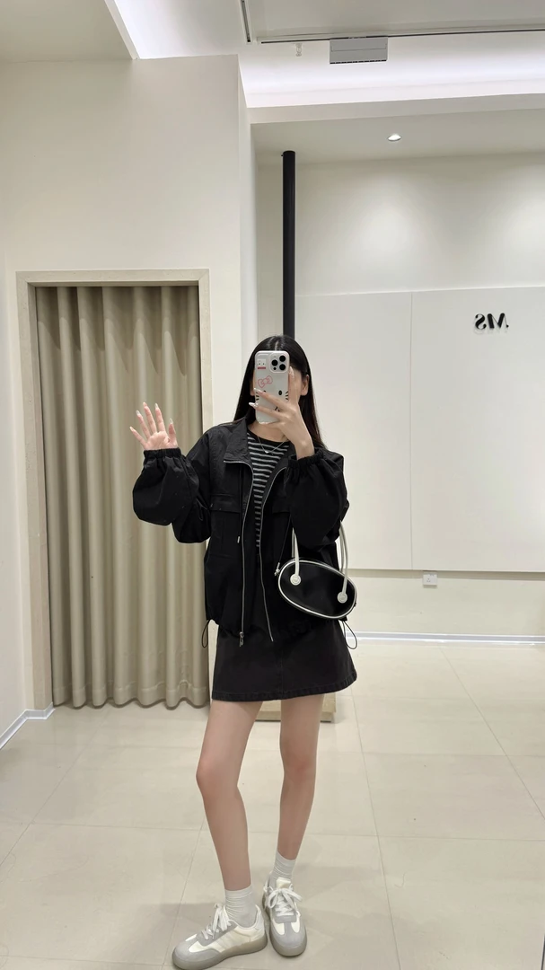 韩系工装双兜立领宽松外套抽绳收腰外套2025秋新款